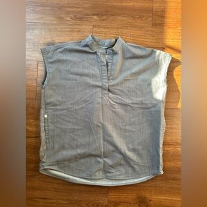 Figs Women’s Gray Scrub Top